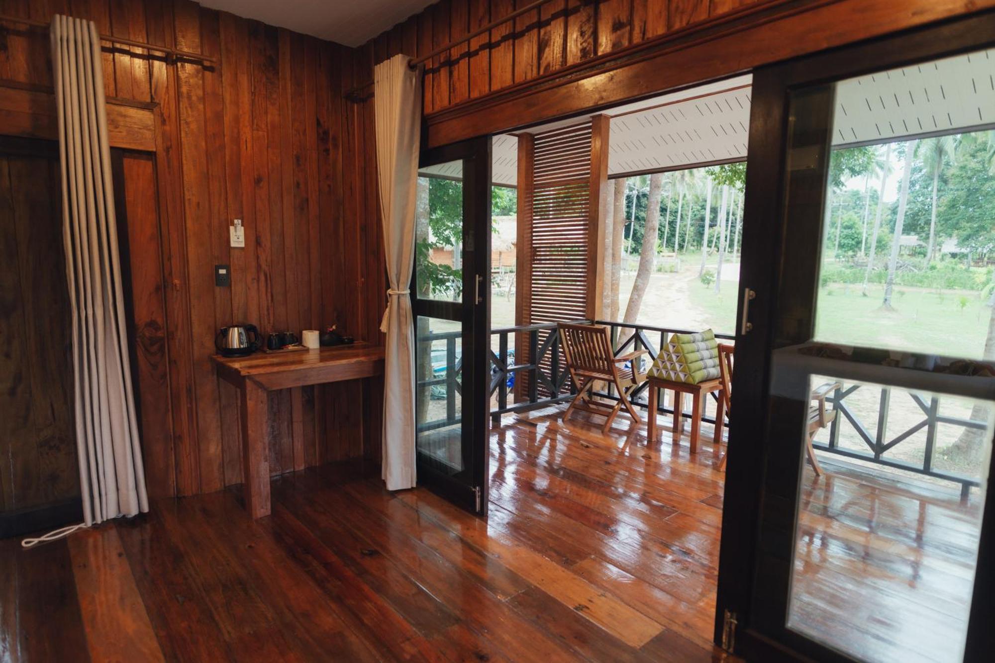 Coco Canopy Boutique Resort Koh Jum Exterior photo