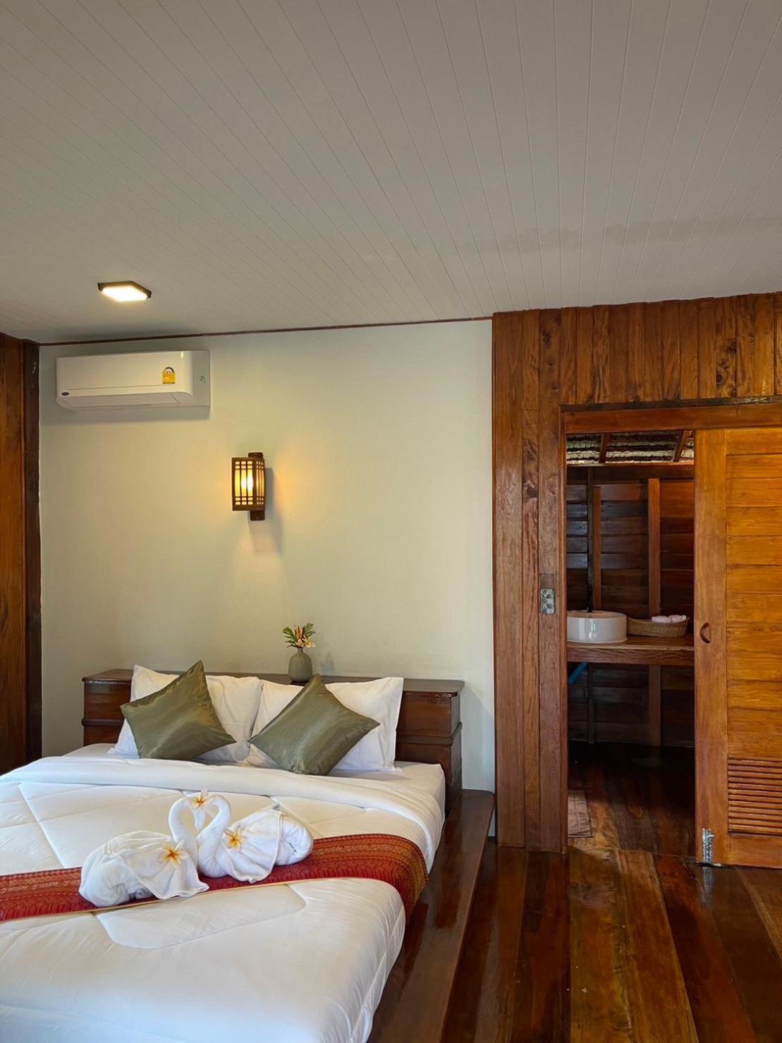 Coco Canopy Boutique Resort Koh Jum Exterior photo