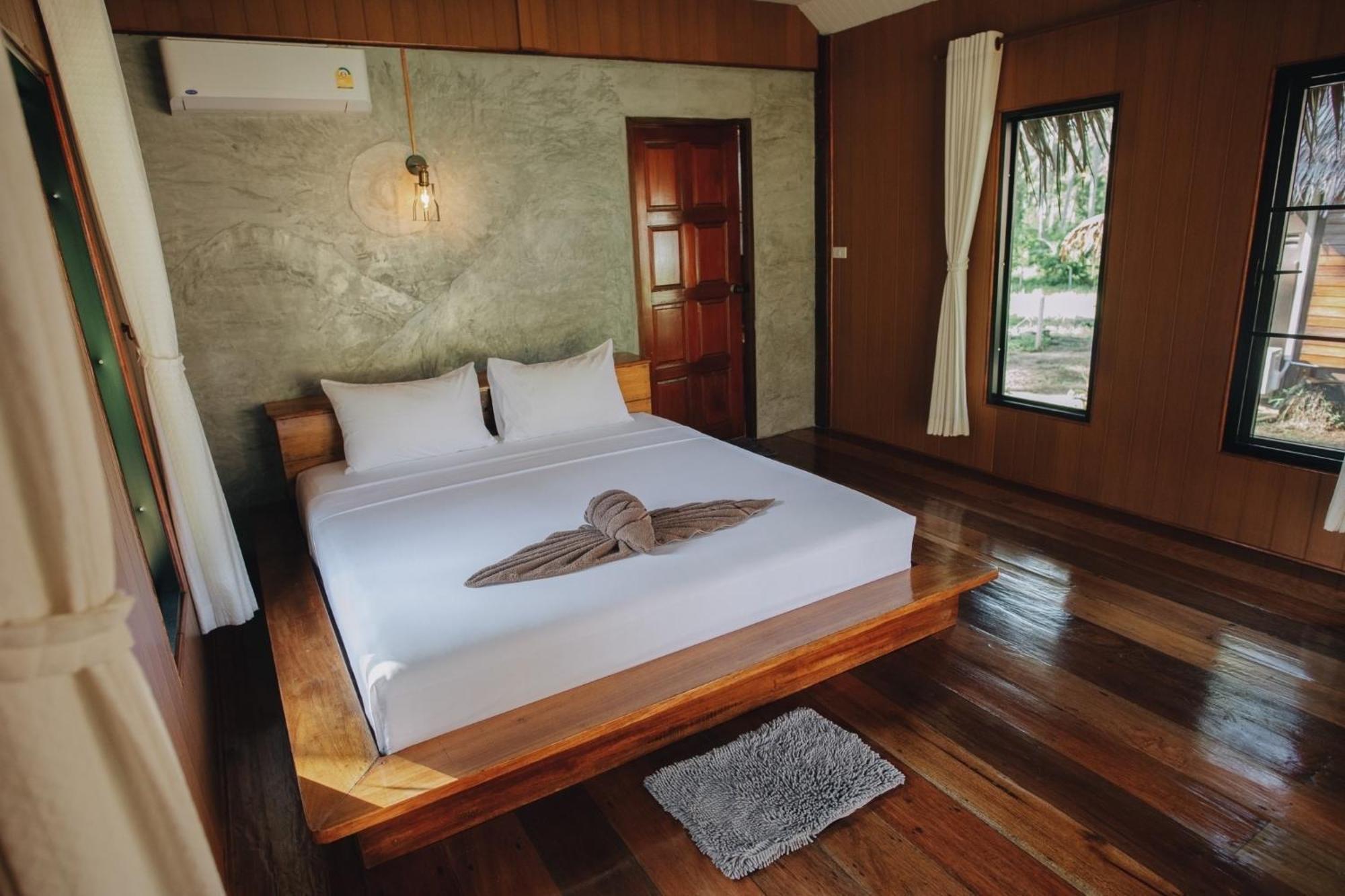 Coco Canopy Boutique Resort Koh Jum Exterior photo