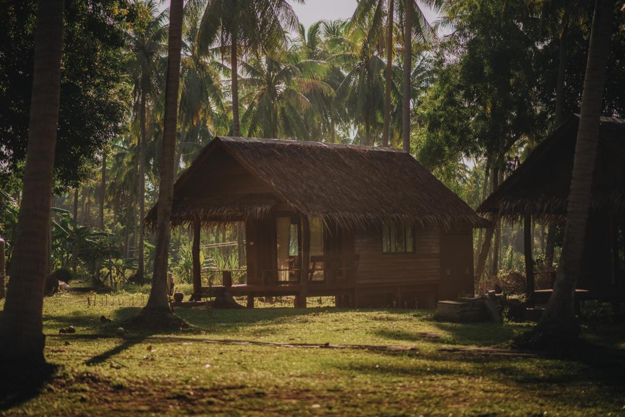 Coco Canopy Boutique Resort Koh Jum Exterior photo